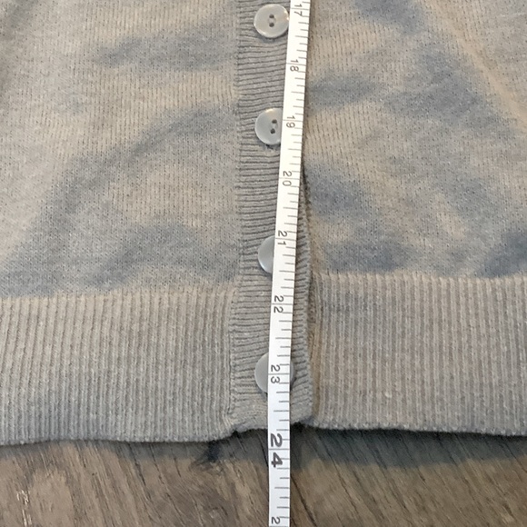 ELLE NWT Button-down Cardigan with Fitted-waist and Ruffled V-neck - Picture 7 of 11